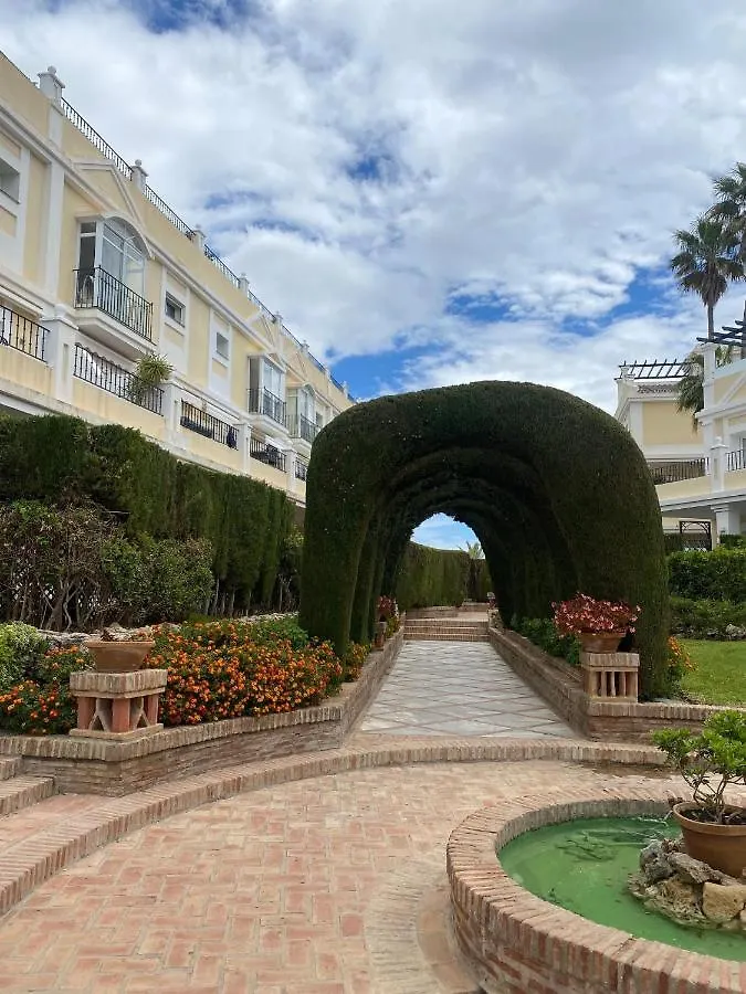דירות Aloha Gardens, Nueva Andalucia, מארבלה ספרד
